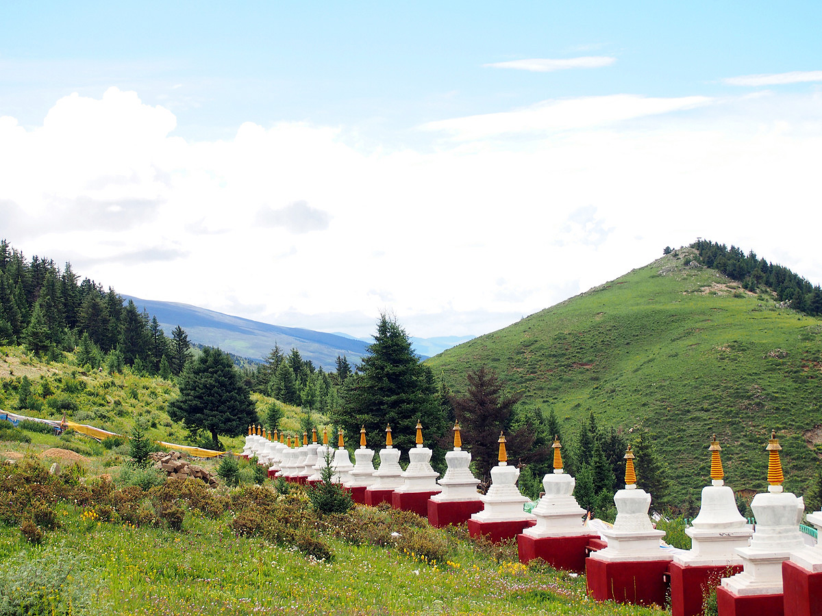 理塘扎嘎神山攻略,理塘扎嘎神山门票/游玩攻略/地址/图片/门票价格【携程攻略】