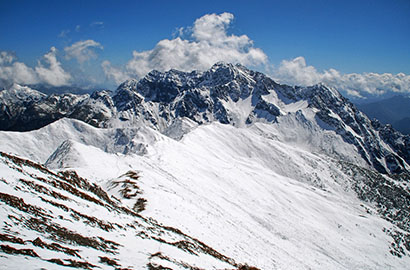 扎依扎嘎神山